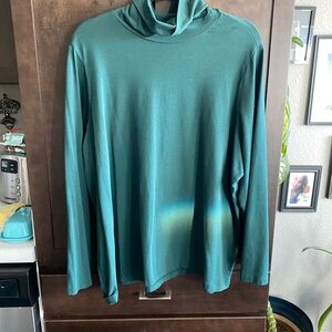 Deep Forest Green Lands End Turtleneck size 3X.        NEW!